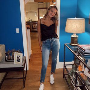 Meet your Posher, Caroline